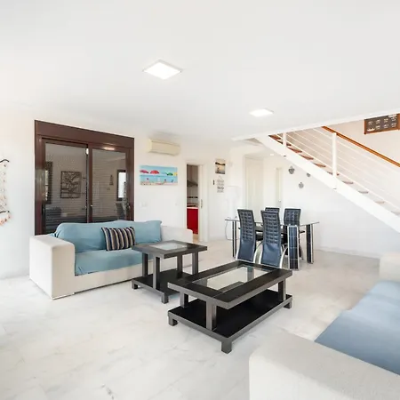 Spacious Laurisilva Vila *