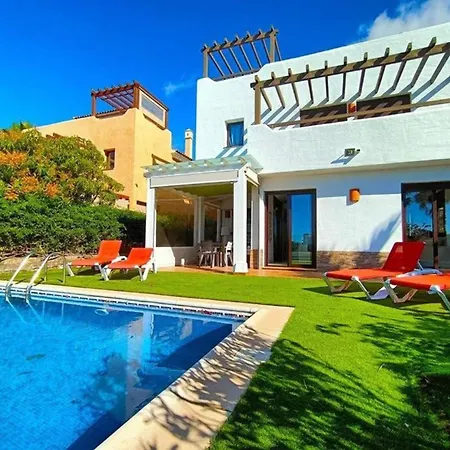 Spacious Laurisilva * Сан Мигель